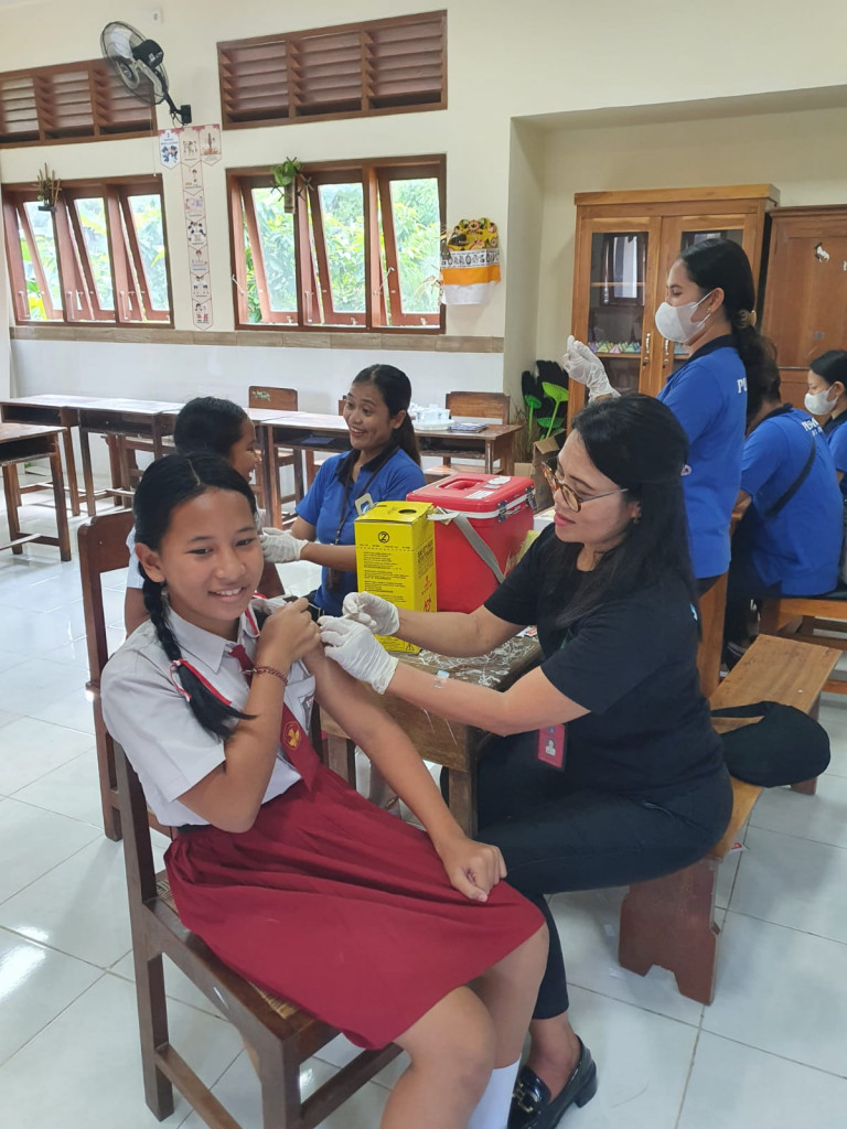 BIAS (Bulan Imunisasi Anak Sekolah) SD 4 Penarungan & SD 3 Penarungan